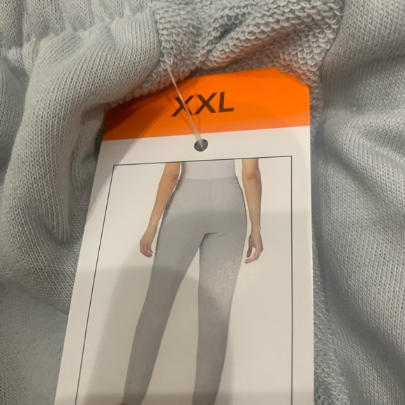 BNWT FILA Women’s Jogging Pants - Picture 2 of 9